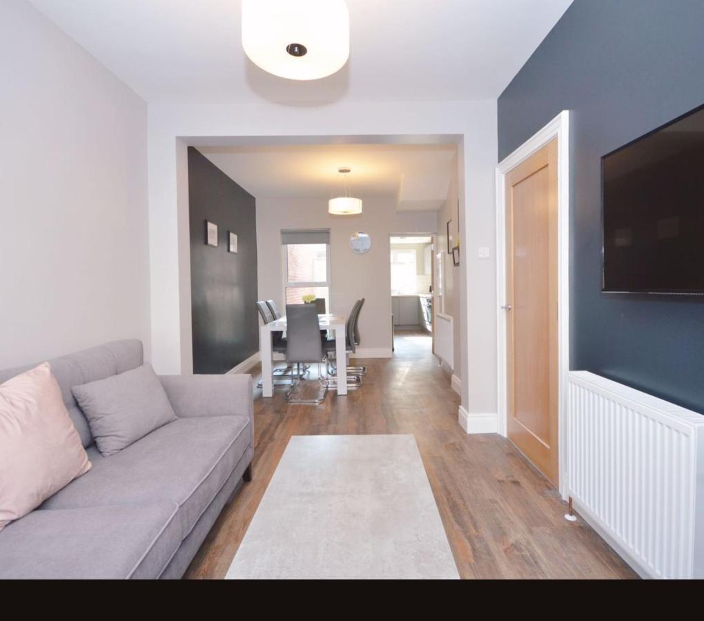 Queens Quarter Townhouse 1 Belfast Dış mekan fotoğraf